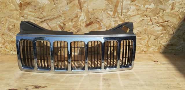 Grill atrapa Jeep Grand Cherokee WK oryginał 05-07r