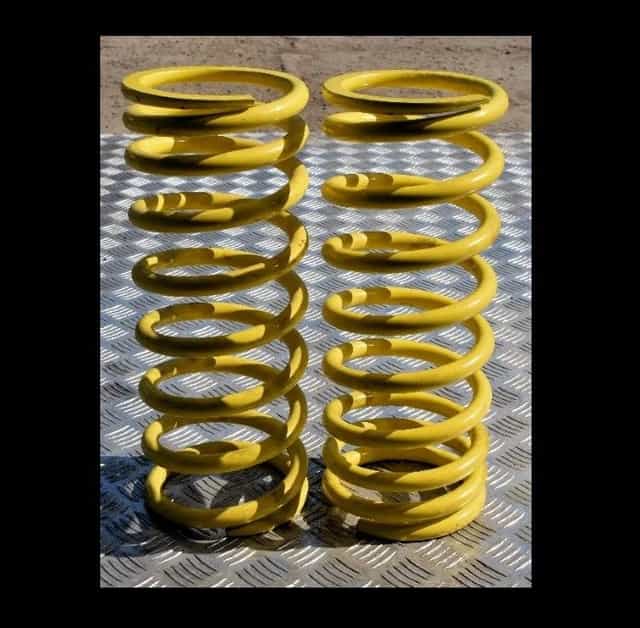 Sprężyny Przód Land Rover Defender Puma Nowe