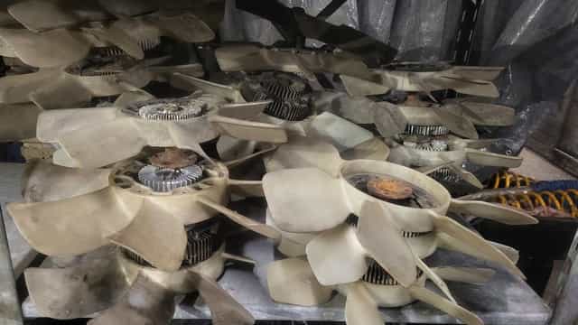 Wiatrak chłodnicy Land Cruiser J9 J10 J12 J15 4Runner