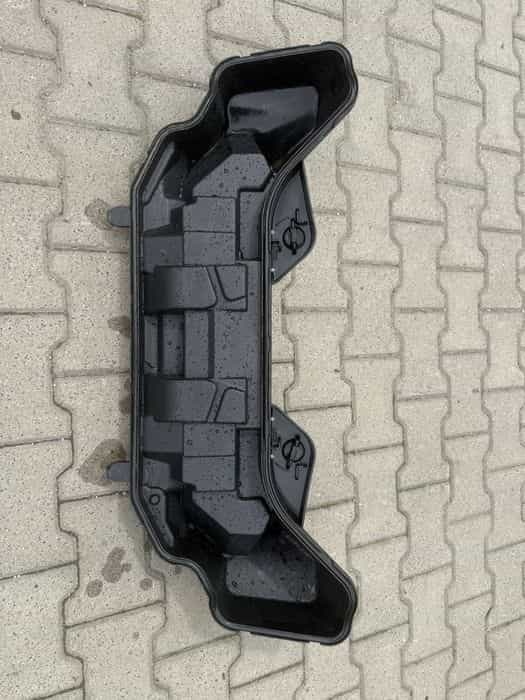 Schowek przedni POLARIS SPORTSMAN 850 1000 5454684-070