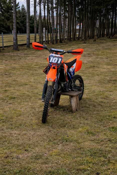 KTM SX 105 2t 7mth na tloku Opis!!! Cena do rozsąnej negocjacji