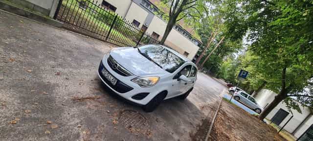 Opel Corsa 1.3 , 5 drzwi, lift, klimatyzacja 2013r