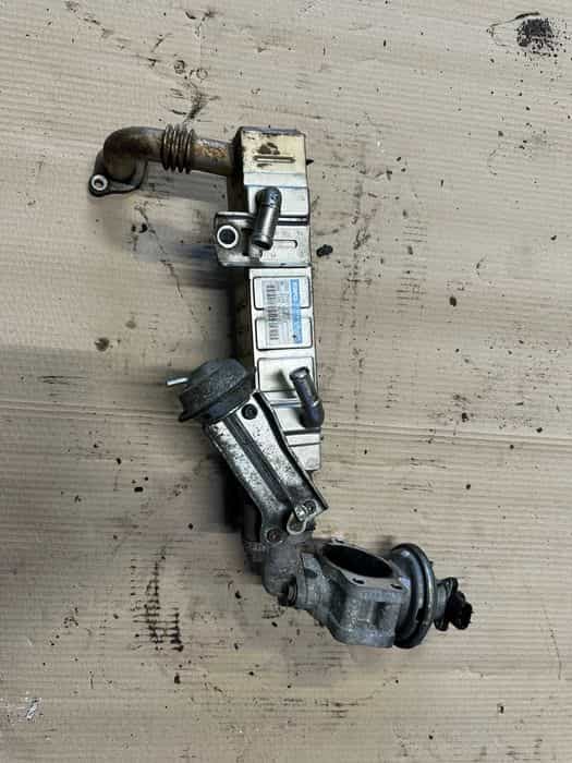 Toyota Hilux VII 05-15 Chłodnica Chłodniczka Spalin EGR 2.5 3.0 d4d