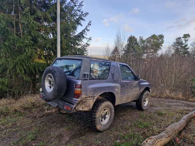 Opel Frontera A 2.0 LPG offroad!