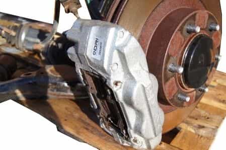 zacisk prawy przód toyota land cruiser 150 oryginał