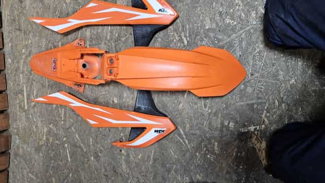 Plastiki ktm sx 85