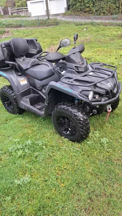 Quad Can-Am outlander