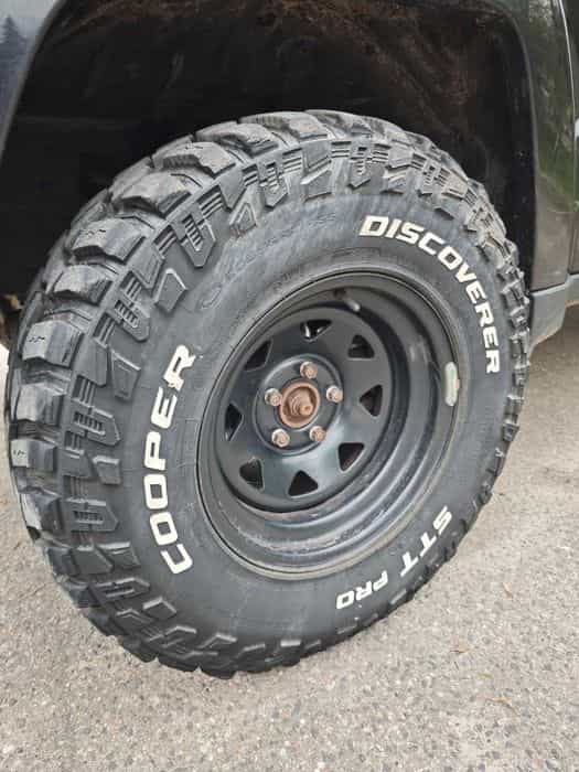 Koła JEEP Cherokee XJ / KJ / KK opony COOPER STT PRO 31 cali
