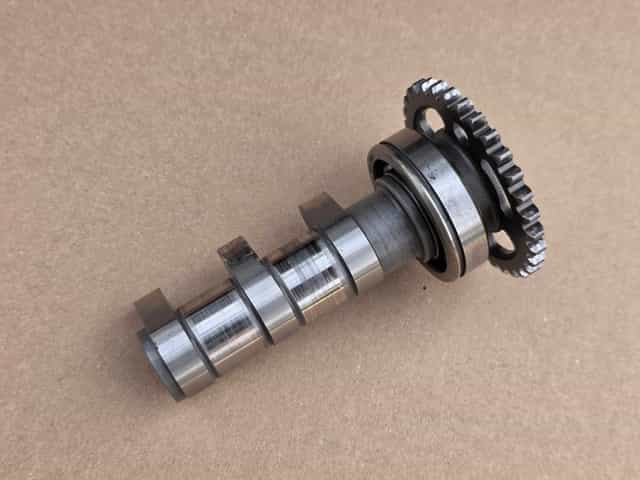 Ssący wałek rozrządu Yamaha YZF WRF 400 / 426 r. 98-02 OEM