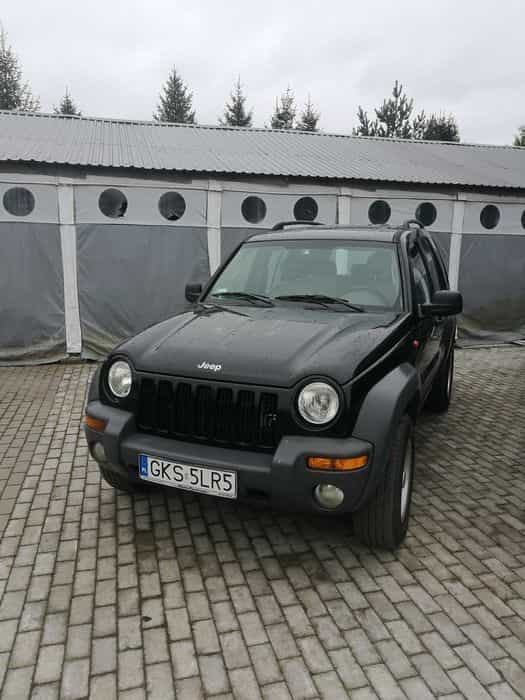 Jeep Cherokee KJ 2.4 benzyna 4X4 klima doinwestowany VAT 23% reduktor