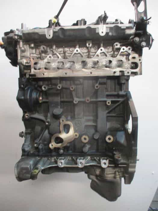 SILNIK MOTOR NISSAN NAVARA 2,3D 19R YS23E280