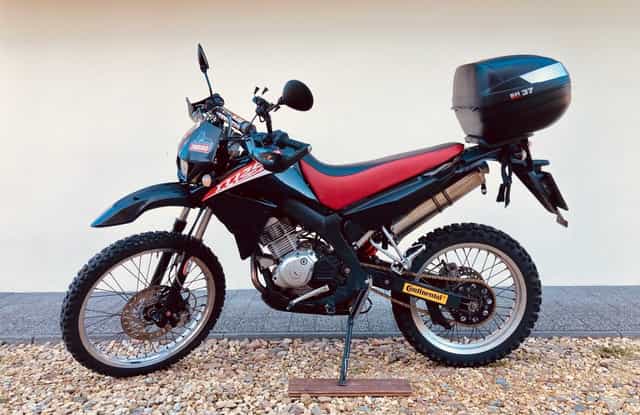Yamaha xt 125 w fajnym stanie
