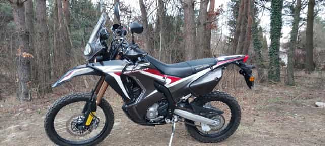 Honda CRF 250 Rally, polski salon, stan jak nowa, maluuuuutki przebieg