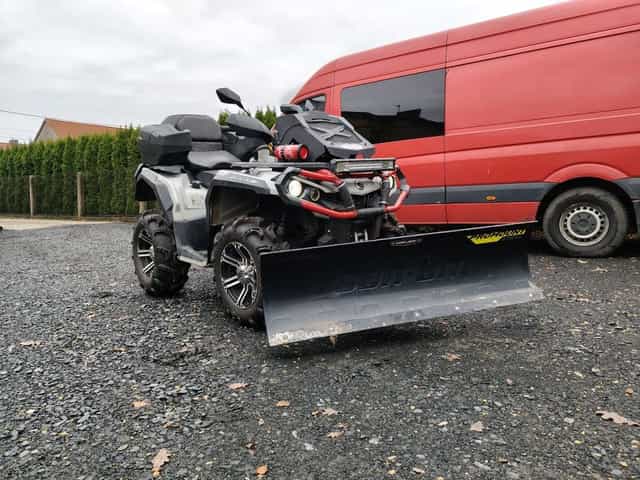 Can am outlander II 1000 pług do odśnieżania