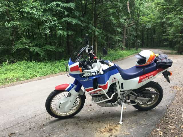 Honda XRV 650 Africa Twin RD03 1989, Tenere 700 World Raid 2024 Kraków