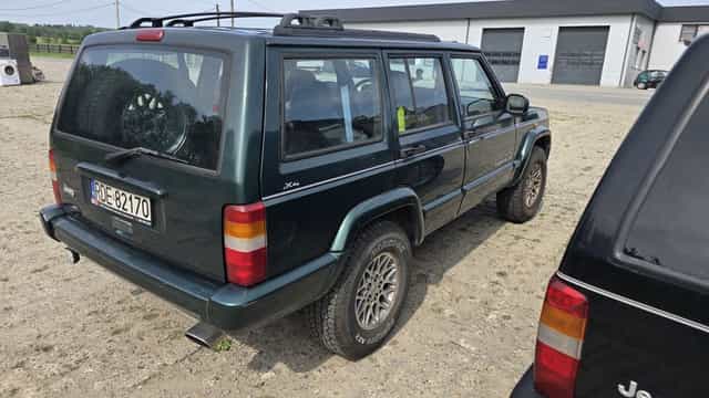 Jeep xj  2.5 tdi limited brak korozji
