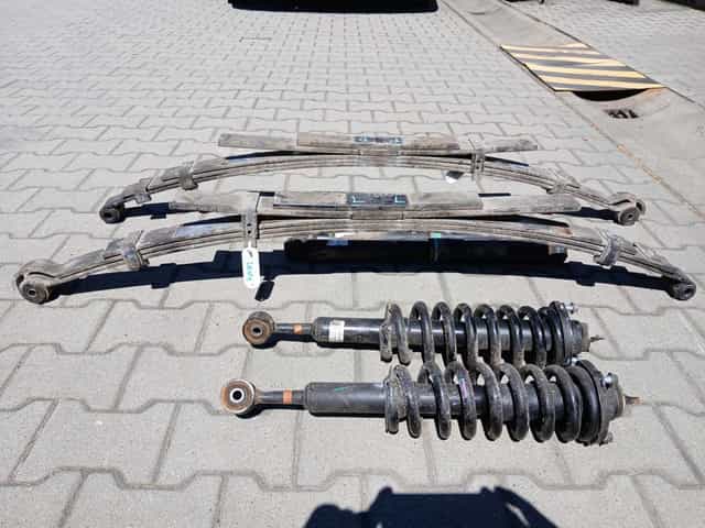 Zawieszenie Toyota Hilux 2025 rok.
