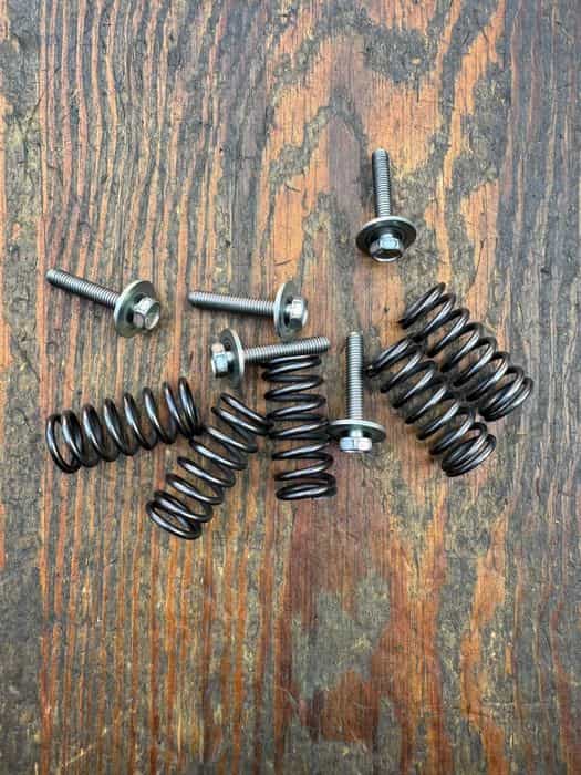 sruby sprezyny sruba sprezyna sprzegla docisk kawasaki KFX 450 r 08-14