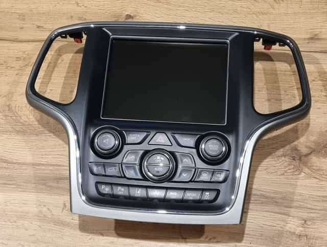 Radio nawigacja Jeep Grand Cherokee Dodge