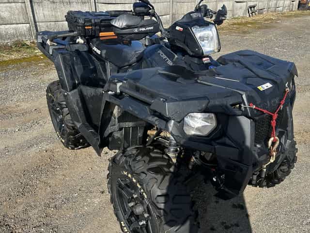 Polaris Sportsman 570 EPS  pakiet BLACK  uszkodzony