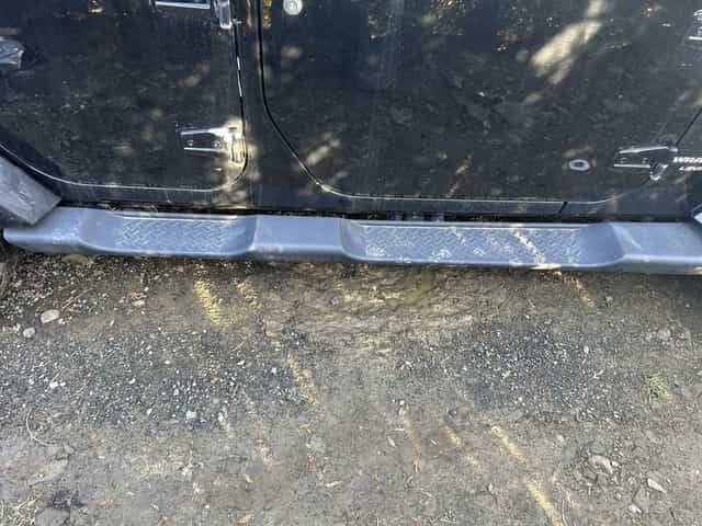 Jeep Wrangler JK progi komplet