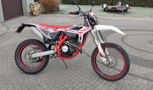 Beta RR 125 Enduro Yamaha WR Kat. A1/B