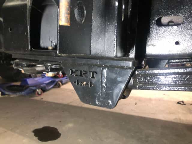 Dropbox Nissan Patrol Y60 / Y 61