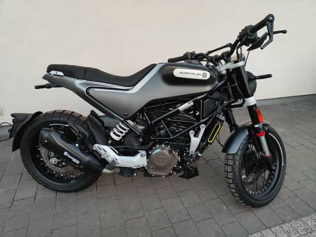 Husqvarna Svartpilen 125 KTM
