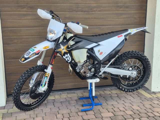 Husqvarna Fe 350 Rockstar 2022 model Super stan (KTM)