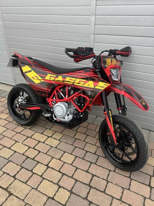 Gas Gas SM 700 KTM 2022r Leo vince! SMC 690 Supermoto (husqvarna 701)