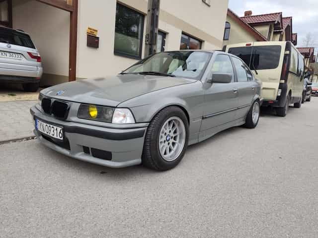 BMW E36 driftcar gruz m52b25