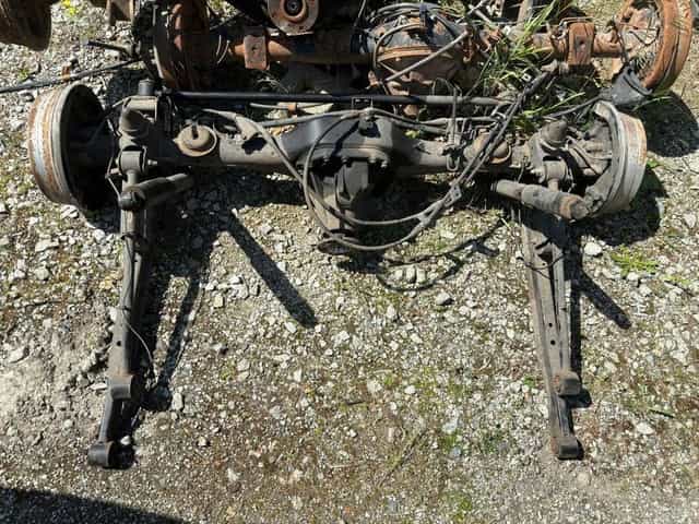 nissan navara d23 2.3dci most tylny 4714 47/14