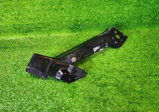 Okular pasa prawy górny Jeep Grand Cherokee WKII SRT 2014-