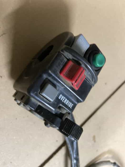 Przełacznik zespolony swiateł ssanie yamaha grizzly 660 kodiak 450