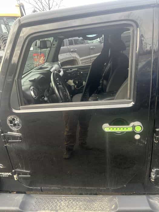 Jeep Wrangler JK drzwi przednie polift oryginal lewe