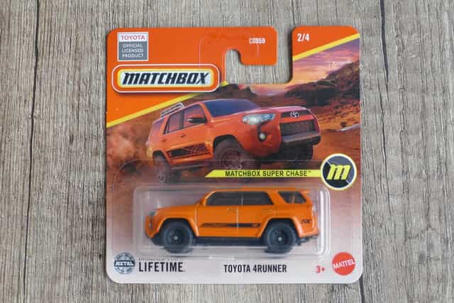 Matchbox Toyota 4Runner Super Chase edycja 2024 rok