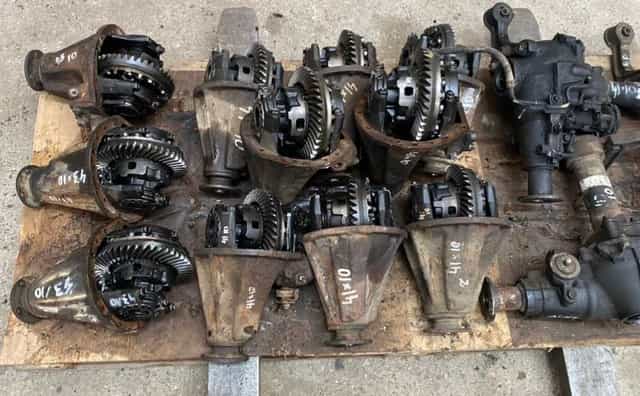 TOYOTA LAND CRUISER 90 95   Główka Most  43x10  41x10