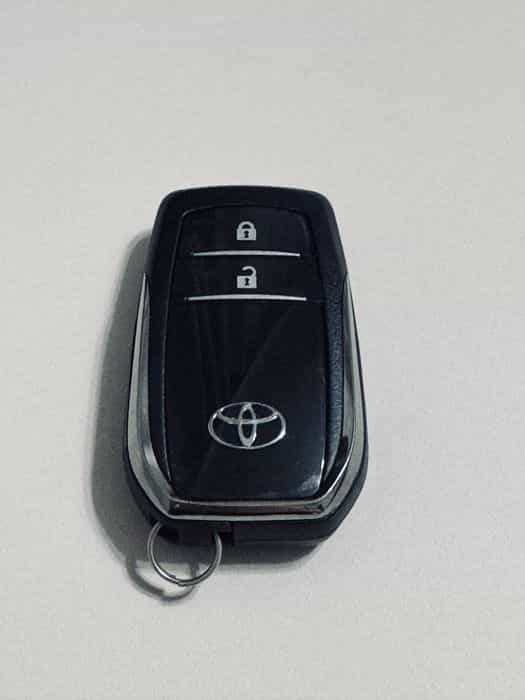 Kluczyk Toyota Hilux AN120 AN130 Super Stan