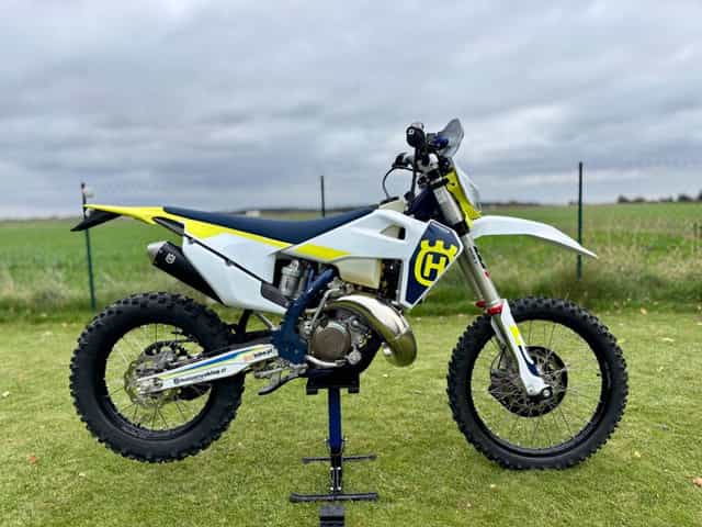 Husqvarna TE150i JAK NOWY, MY2023 salon Polska, 39 MTH przebiegu