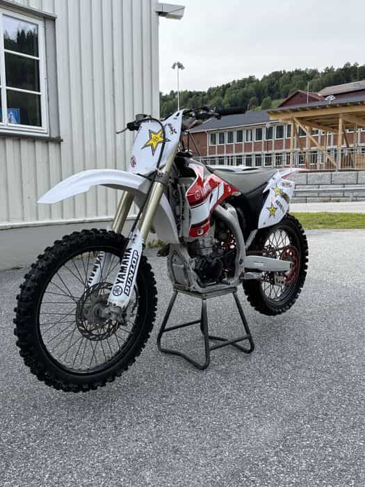 Yamaha yz250f ZADBANY
