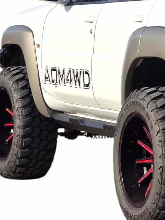 Stopnie boczne progi ROCK SLIDERS Nissan Patrol Y61 wersja długa