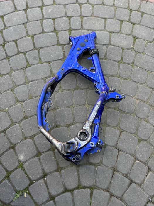 rama szkielet cross motocykla motocross gaznik 2t yamaha yz 125 r 00