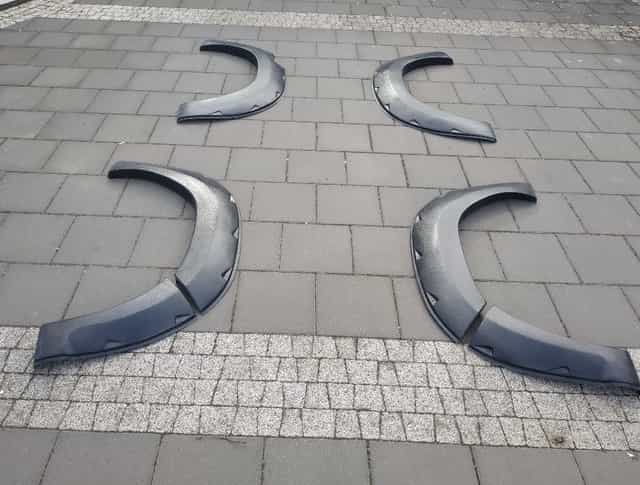 Toyota Hilux Revo Poszerzenia błotników 2015-