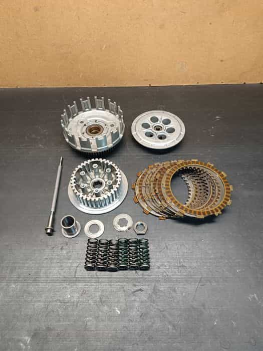 Kosz sprzęgłowy sprzęgło silnik części Suzuki DRZ DR-Z 400 Y E S SM