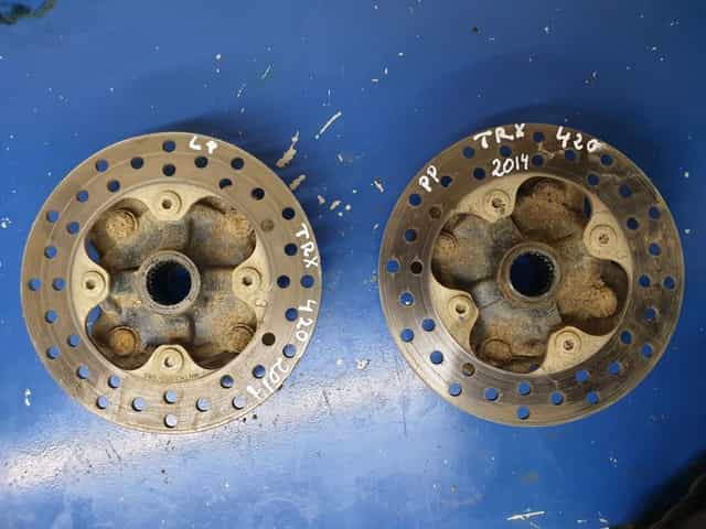 Tarcza hamulcowa przód honda trx 420 rancher 2014