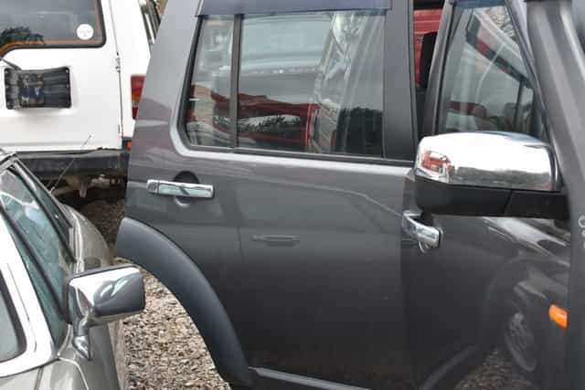 Drzwi prawy tył Land Rover Discovery 3 LRC659