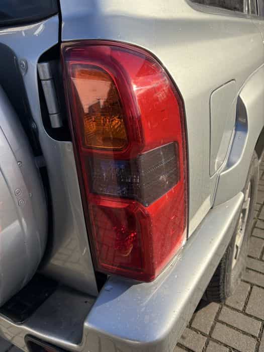 Nissan patrol y61 04r lampa tylna prawa