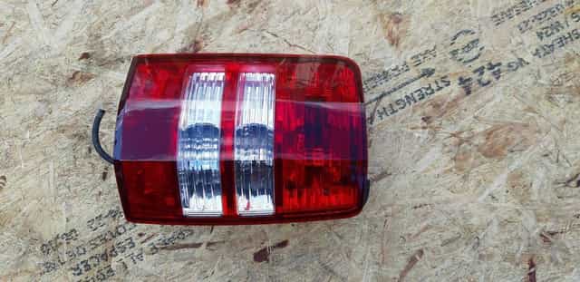 Lampa Jeep Liberty Cherokee KK Lewa