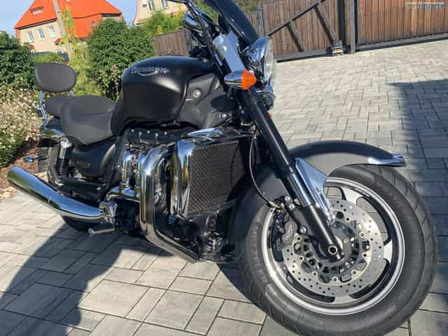 Triumph Rocket III Roadster