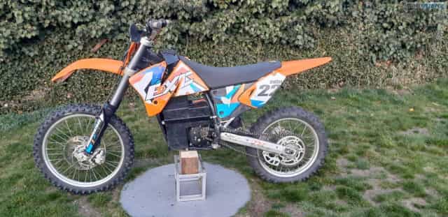 Stark Varg Elektro motorka enduro